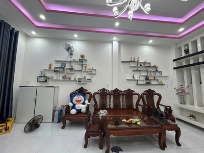 Bán nhà 3 tầng mặt tiền hoà phú 10   phường hòa minh   gần biển 2