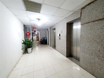Chung cư hiếm...lô góc - thiết kế rất hợp lý - 2 ban công thoáng mát 73m2   5,5 tỷ 0