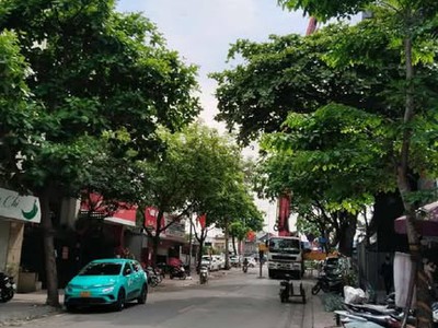 Siêu hiếm mặt phố ngọc lâm- 16 tỷ - 55m - dòng tiền 30-35 triệu/ tháng, lh :  em phi 4