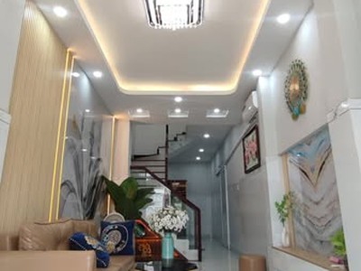 Tỉnh lộ 10 sát q6 - nhà 2 tầng hẻm 8m - 36m2   2.85x12  - 3.95 tỷ còn tl 2