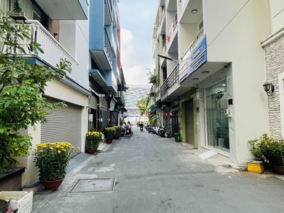 Bán nhà hxh bờ bao tân thắng 58m , 5 tầng - đối diện aeon tân phú 3