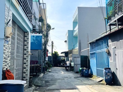 Bán nhà 4 tầng ở ngay tại ngô chí quốc, bình chiểu   54m , giá cực tốt 5 tỷ thiết kế hiện đại, 1