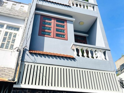 Bán nhà 4 tầng ở ngay tại ngô chí quốc, bình chiểu   54m , giá cực tốt 5 tỷ thiết kế hiện đại, 3