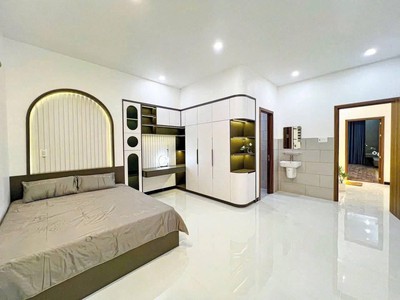 Bán nhà mt đường trần văn danh, phường 13, tân bình  4 22  cổng ga t3 3