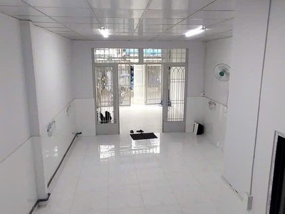 Cho thuê nhà mặt tiền âu cơ q.tân phú  95m ,3tầng - 29triệu - khu cực sầm uất 2
