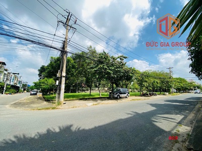 Siêu rẻ  bán lô góc 2 mặt tiền kdc bửu long, hơn 200m2 chỉ 10 tỷ 1