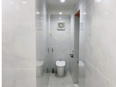 Nhà tôi cho thuê nhà hai cửa đi, mới, duy tân, 99m2x 4t vỉa hè 33 tr 2
