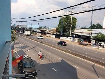 Kẹt tiền bán gấp nhà  4,5x20  mt đặng thúc vịnh, hóc môn giá mềm 9 tỷ 1