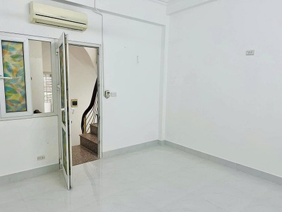 Chính chủ cần cho thuê nguyên căn nhà 68 ngọc thuỵ, long biên, hn 0