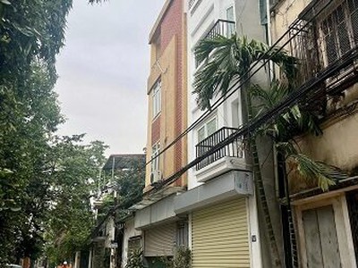 Chính chủ cần cho thuê nguyên căn nhà 68 ngọc thuỵ, long biên, hn 2