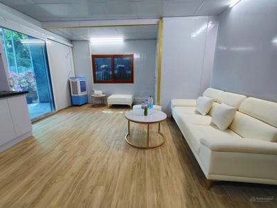 Bán nhà chưa sổ, sửa như mới, 2 ngủ, đủ đồ, lô góc, mặt tiền rộng đường to, s: 90m2, khu thạch cầu 2