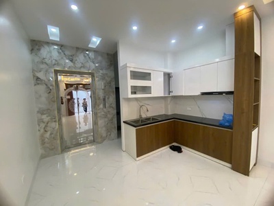 Siêu hót nhà mới  đẹp - đầu tư sinh lời   - vị trí đắc địa tại : xuân la - tây hồ 1