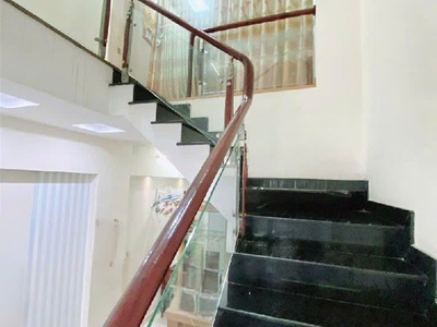 Trung tâm quận 10   nhà đẹp 5 tầng tô hiến thành   51m    2 mặt hẻm   giá 8.85 1