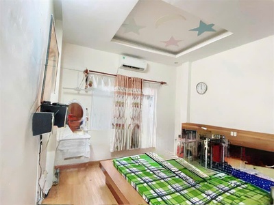 Trung tâm quận 10   nhà đẹp 5 tầng tô hiến thành   51m    2 mặt hẻm   giá 8.85 2
