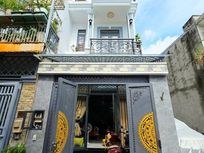 Bán nhà đường lò lu, trường thạnh, q9. tp hcm, dt 60m2, 4 tầng, sh, 6.55  tỷ. lh: 0933125879 0