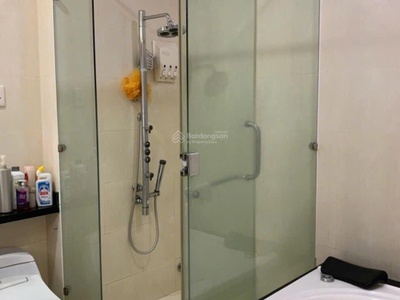 Bán tòa nhà mặt tiền chdv: có 9 chdv và mặt bằng cho thuê, giá 22,5 tỷ, hđt: 45 tr/tháng 4