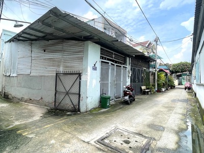 Bán nhà hẻm nguyễn văn quá,p đht  q.12, 147m2, 2pn, sh, hơn 5 tỷ 0
