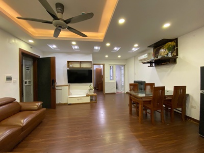 Cần bán căn hộ 1018 HH01 Thanh Hà Cienco 5   70m2 chỉ 3,x tỉ 0