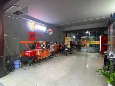 Cho thuê nhà mặt tiền lũy bán bích 105m ,2tầng - cạnh ngã tư - gần chung cư 2