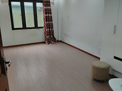 Cho thuê nhà ngõ 205 định công, 40m  x 5 tầng, 3pn, 3 wc, 12.5 triệu 4