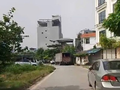 Iêu phẩm phân lô ngõ 3 phương canh   ô tô tránh   7 tầng thang máy   kinh doanh / văn phòng cực đẹp 1