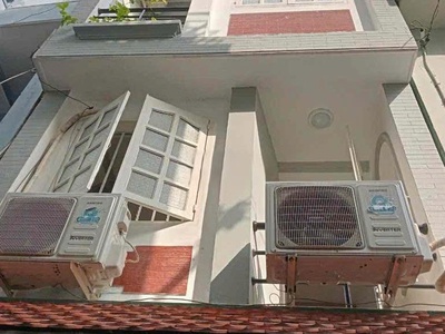 Cho thuê nhà quận 10 - 4 tầng - 5pn - 17 triệu 0