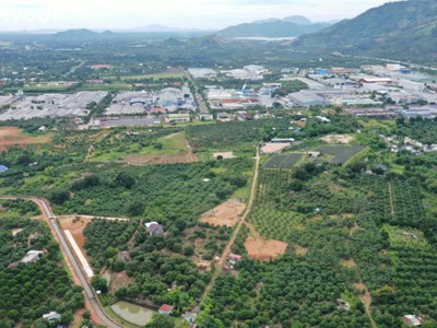 Mua bán đất nền cam lâm giá chỉ từ 830 triệu, gần khu công nghệp suối dầu 2