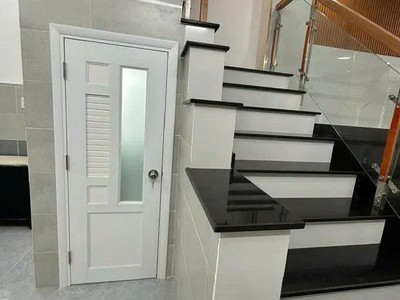 Nhà bán - bình tân - sát tân phú - hxh - 4 tầng - 4 x 17 - nhỉnh 6 tỷ 2