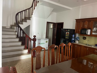 Cho thuê nhà số 12 phố xuân đỗ, phường cự khối, quận long biên, hà nội. 3