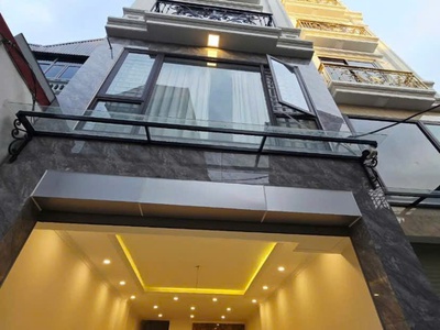 Nhà riêng 6 tầng thang máy  xuân đỉnh/sát ngoại giao đoàn/ cv hòa bình- dt 36m2x 6 tầng- mặt ngõ 0