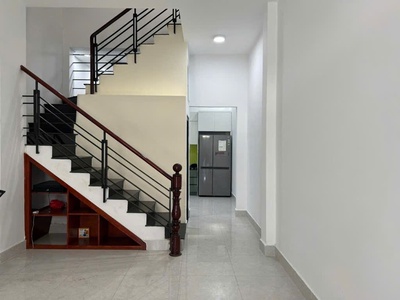 Nhà mt đường số 3, liền kề phú mỹ hưng, ở kinh doanh, 10,5 tỷ 4