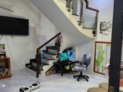Nhà vị trí đẹp- giá tốt chính chủ cần bán nhanh căn nhà tại quận phú nhuận, tphcm 2