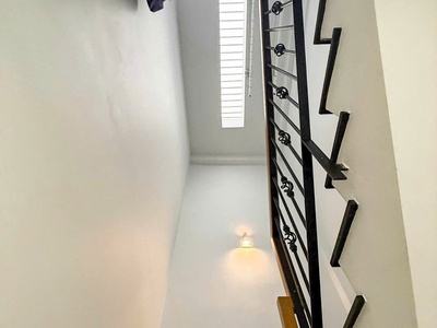 Bán nhà khu phan xích long - sát mt - 40m2 - 4 tầng - 3pn - sổ a4 - h3g - nhỉnh 6 tỷ 2