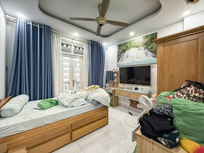 Bán nhà khu phan xích long - sát mt - 40m2 - 4 tầng - 3pn - sổ a4 - h3g - nhỉnh 6 tỷ 3