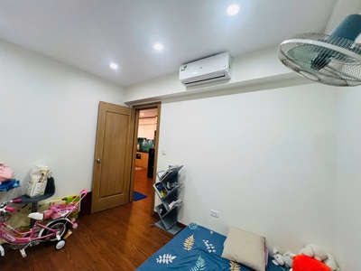 Bán căn hộ tầng 9 chung cư Thanh Hà Mường Thanh   Giá chỉ 3,x tỉ /65m2 1