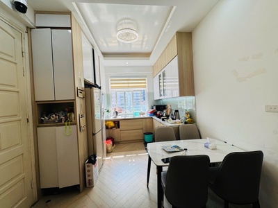 Chung cư trần quý kiên dt 76m 2 ngủ 2 wc full nội thát 6,9 tỷ 1