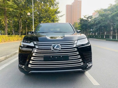 Bán lexus LX600 VIP màu Đen, sản xuất 2025, mới 100. Xe giao ngay. 0