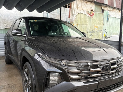 BÁN HYUNDAI TUCSON 2.0 xăng đặc biệt màu đen 2025 1