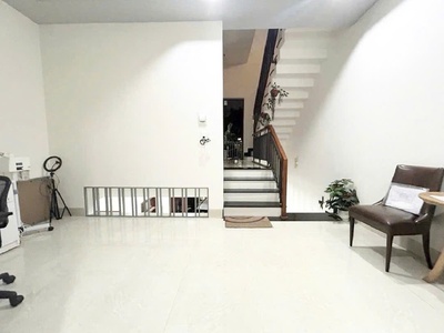  Nhà 3 tầng đẹp Full nội thất Đường Tôn Đản - Vị trí Kinh doanh siêu tốt  2