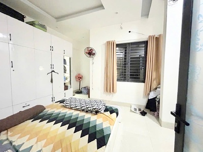  Nhà 3 tầng đẹp Full nội thất Đường Tôn Đản - Vị trí Kinh doanh siêu tốt  3