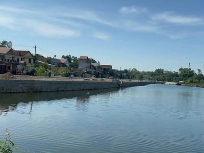 Siêu phẩm đất đẹp 95m2 - đường ô tô - phùng quán , phường thanh thuỷ , thành phố Huế  0
