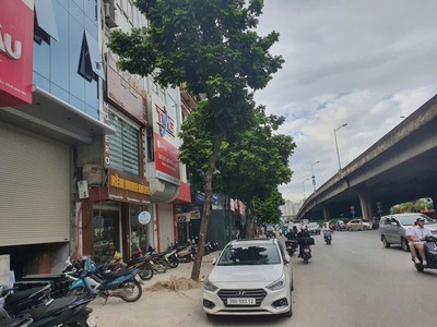 all in one  tòa nhà vp 9t mp nguyễn xiển 82m2, 2 mặt tiền, mới 100. giá 43.5 tỷ 0