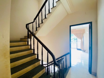 Hxh cộng hoà   vị trí kim cương p4 tân bình   4 tầng   64m2   view công viên   15.79 3