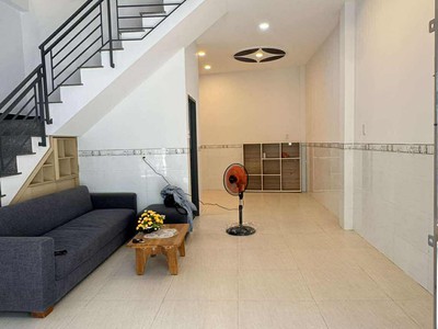 Bán nhà mê đúc kiên cố 2 tầng tổ 12 hẻm hương lộ ngọc hiệp 1