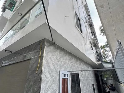 Nhà mới khu phân lô oto đỗ cửa thanh am 38 m2 x 6 tầng x 10 tỷ long biên hà nội. 2