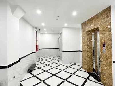 Bán nhà lê duẩn 56m2. 6 tầng. mặt tiền 4m. giá 14.6 tỷ đống đa hà nội 2