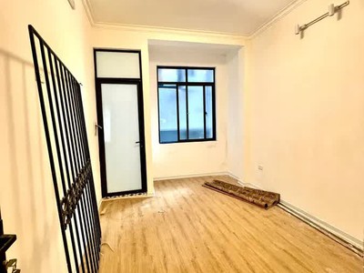 Bán nhà ngõ thịnh hào 1 20/23m2. 4 tầng. mặt tiền 3.2m. giá 6.86 tỷ đống đa hà nội 1