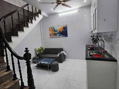 Bán nhà phố lương yên sđcc 4 tầng x 20m2 ngõ nông 3.55 tỷ 0