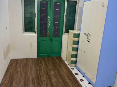 Cho thuê nhà nguyên căn tại ngách 15 gốc đề, 4 tầng x 20m2, 2 ngủ, 1 vệ sinh, 6.2 triệu 2
