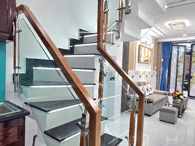 Nhà mới nhỏ xinh giá em bé 2,848t ở ngay ôtô tận cửa gần chợ giáp tphú 3